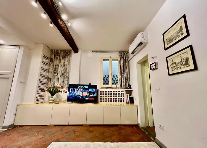 Cozy Near Piazzale Michelangelo Apartamento *